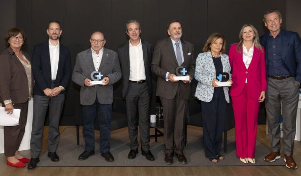 El talento sénior y el compromiso sociosanitario, reconocidos en los Premios Generación + 