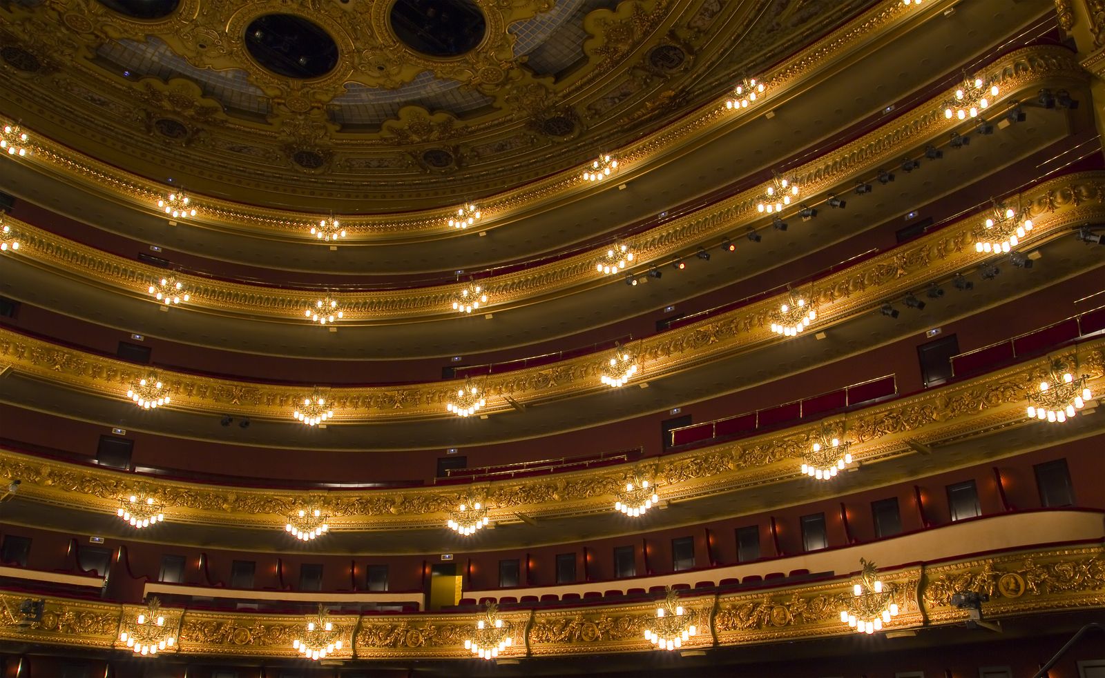 Los cinco teatros más bonitos de España