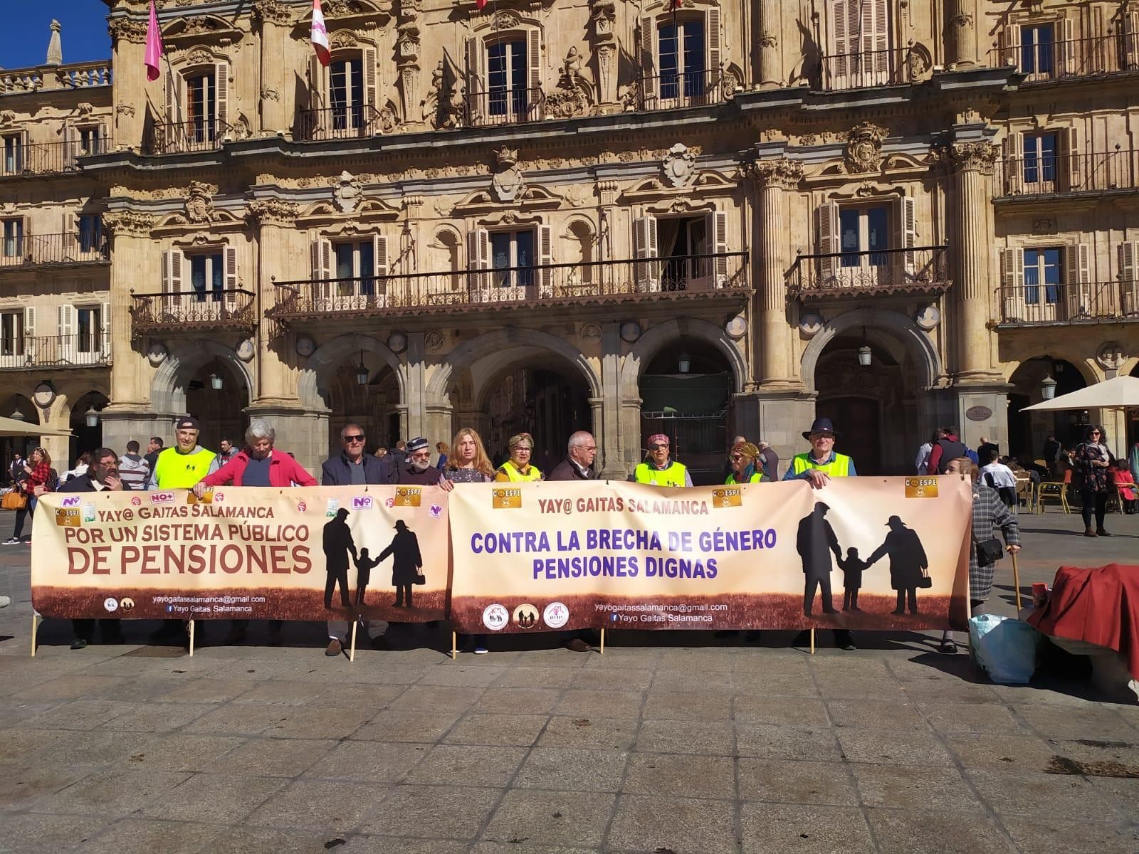 Brecha en pensiones: las mujeres cobran un 34% menos que los hombres