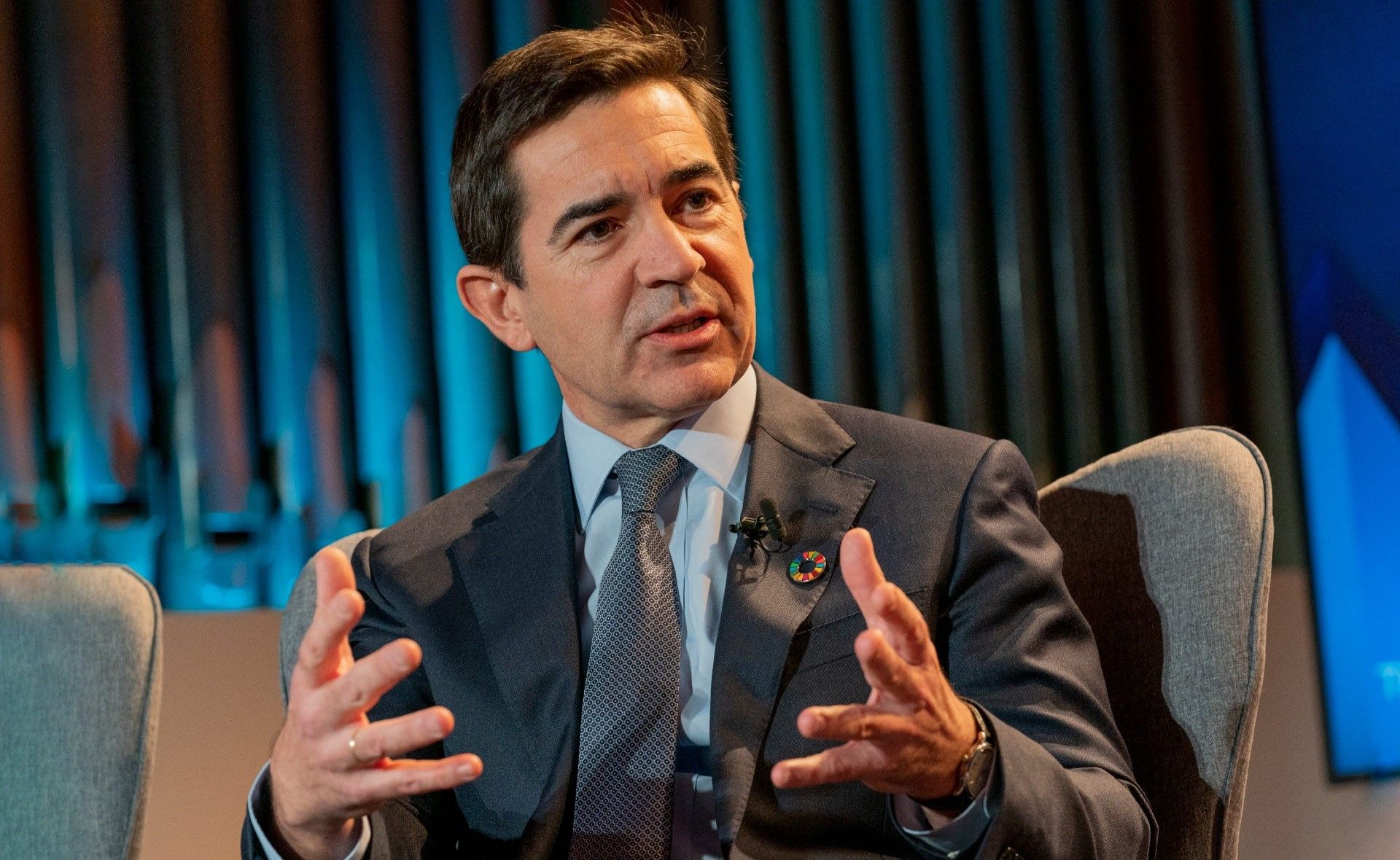 El presidente de bbva, carlos torres vila