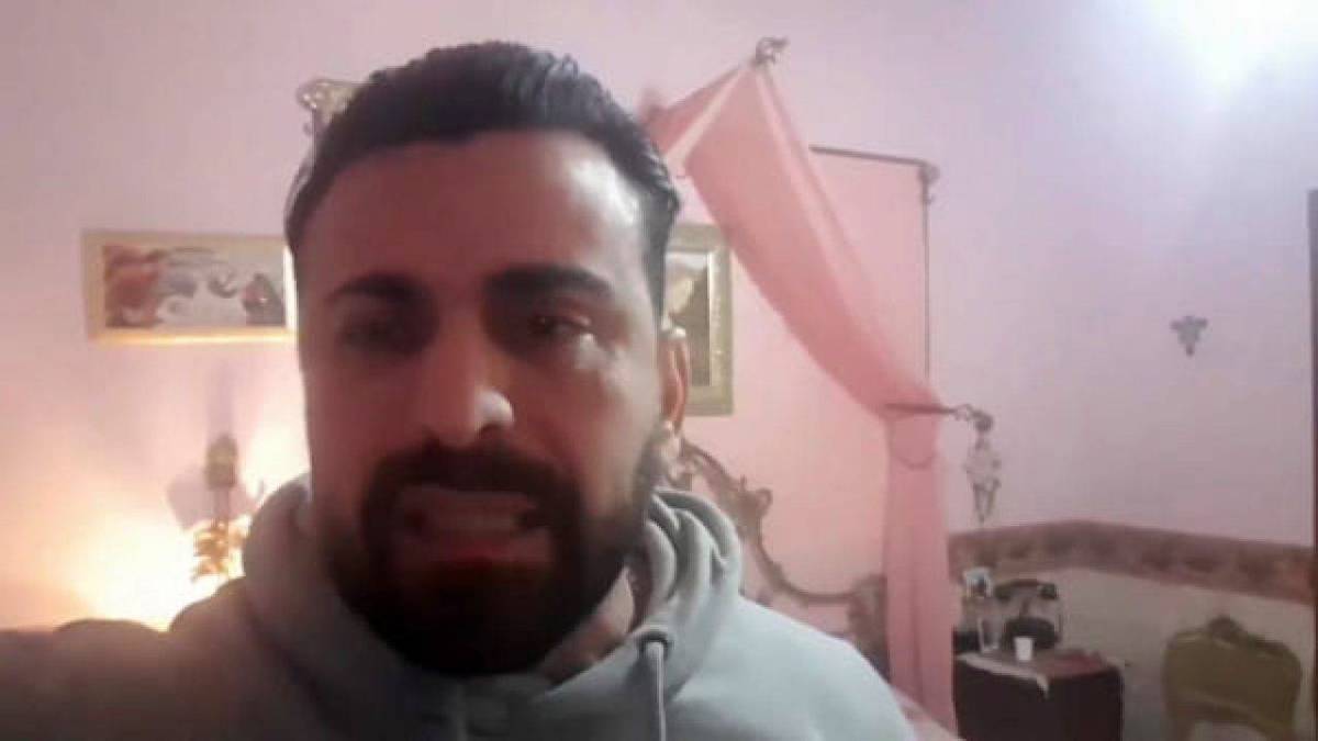 El desgarrador vídeo de un italiano atrapado en casa con su hermana muerta por coronavirus