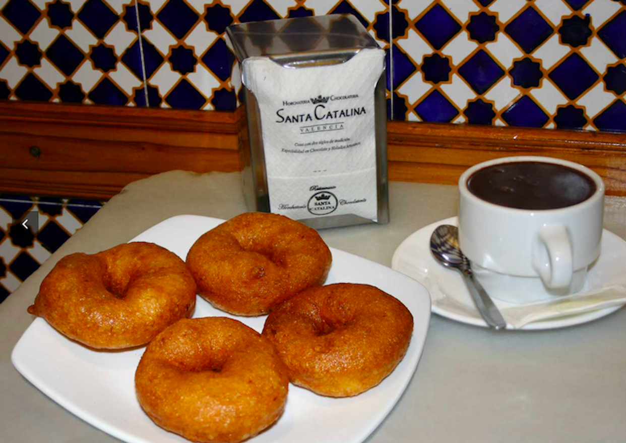 ¿De qué están hechos los buñuelos valencianos? (Santa Catalina)