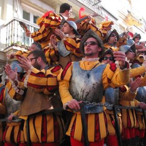 Coro cantando en la calle en Cádiz (JuanJaén:Flickr)