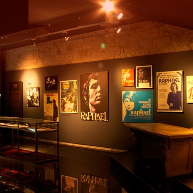 Museo oficial de Raphael: el paraíso para los fans del cantante en Linares