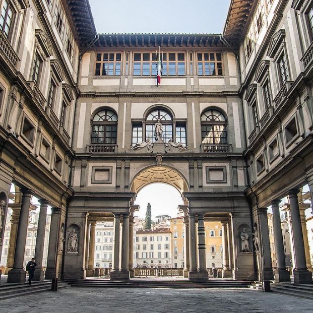  Galería de los Uffizi