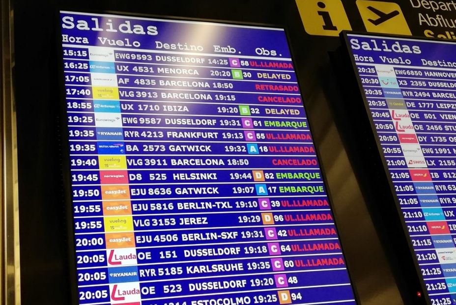 EuropaPress 2426414 vuelos cancelados retrasados aeropuerto palma destino barcelona