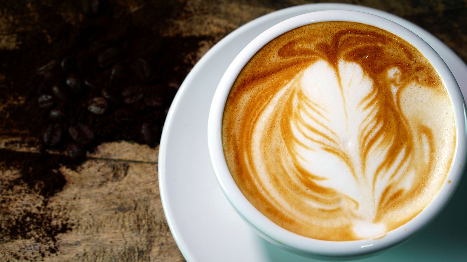 Cómo preparar un capuchino en casa