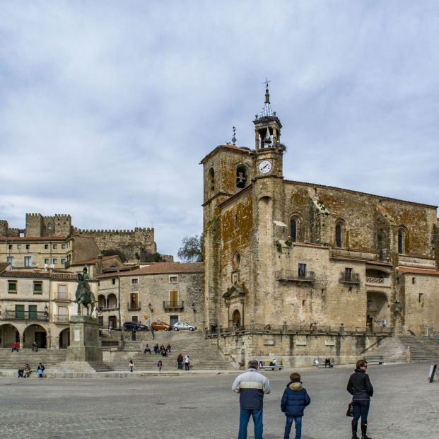 Plazas mayores más bonitas: Trujillo (Bigstock)