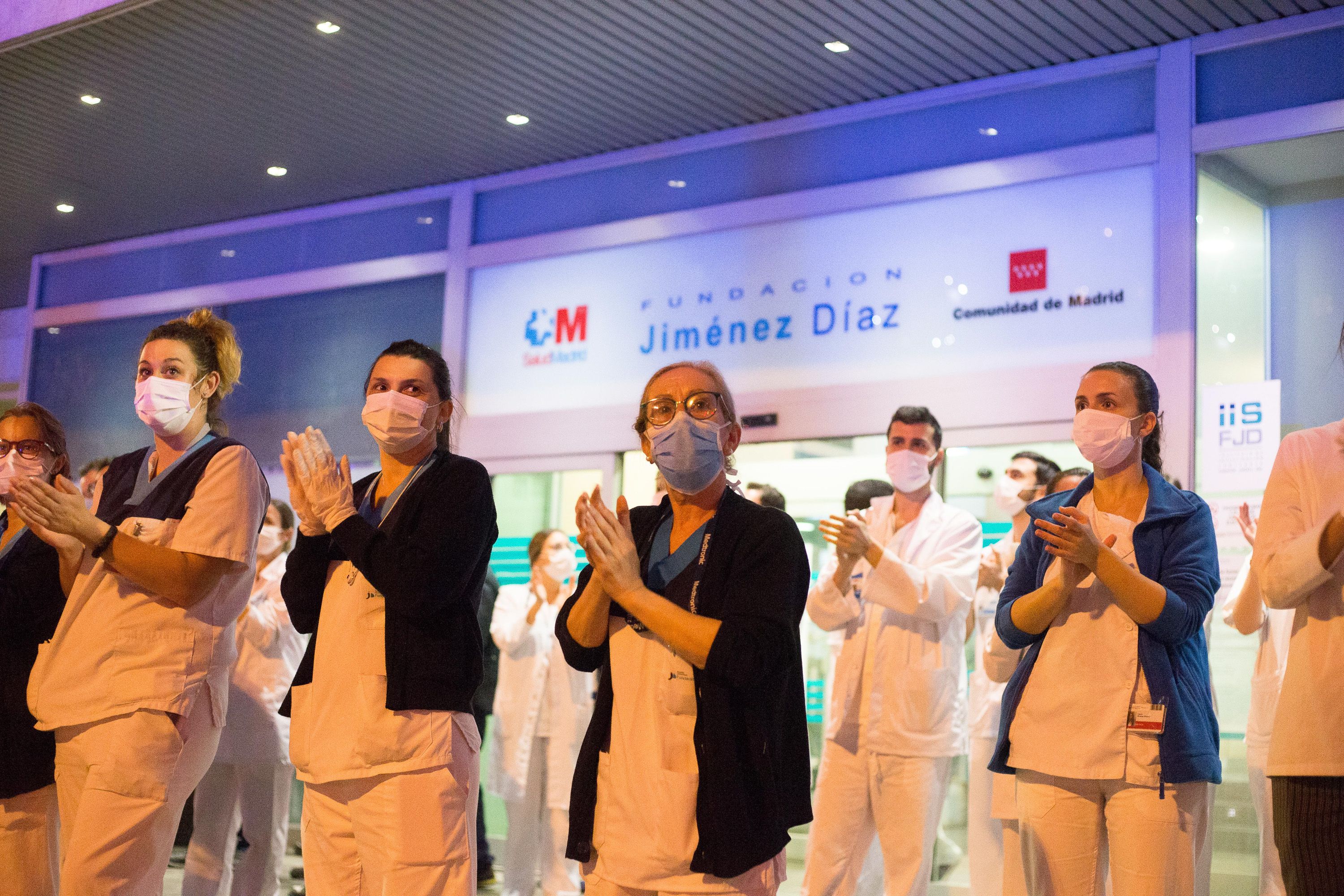 Hospitales al borde del colapso y sin mascarillas, a la espera de la peor semana del coronavirus