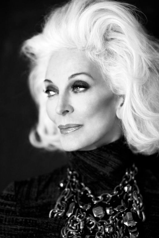 Carmen Dell'Orefice (facebook oficial)