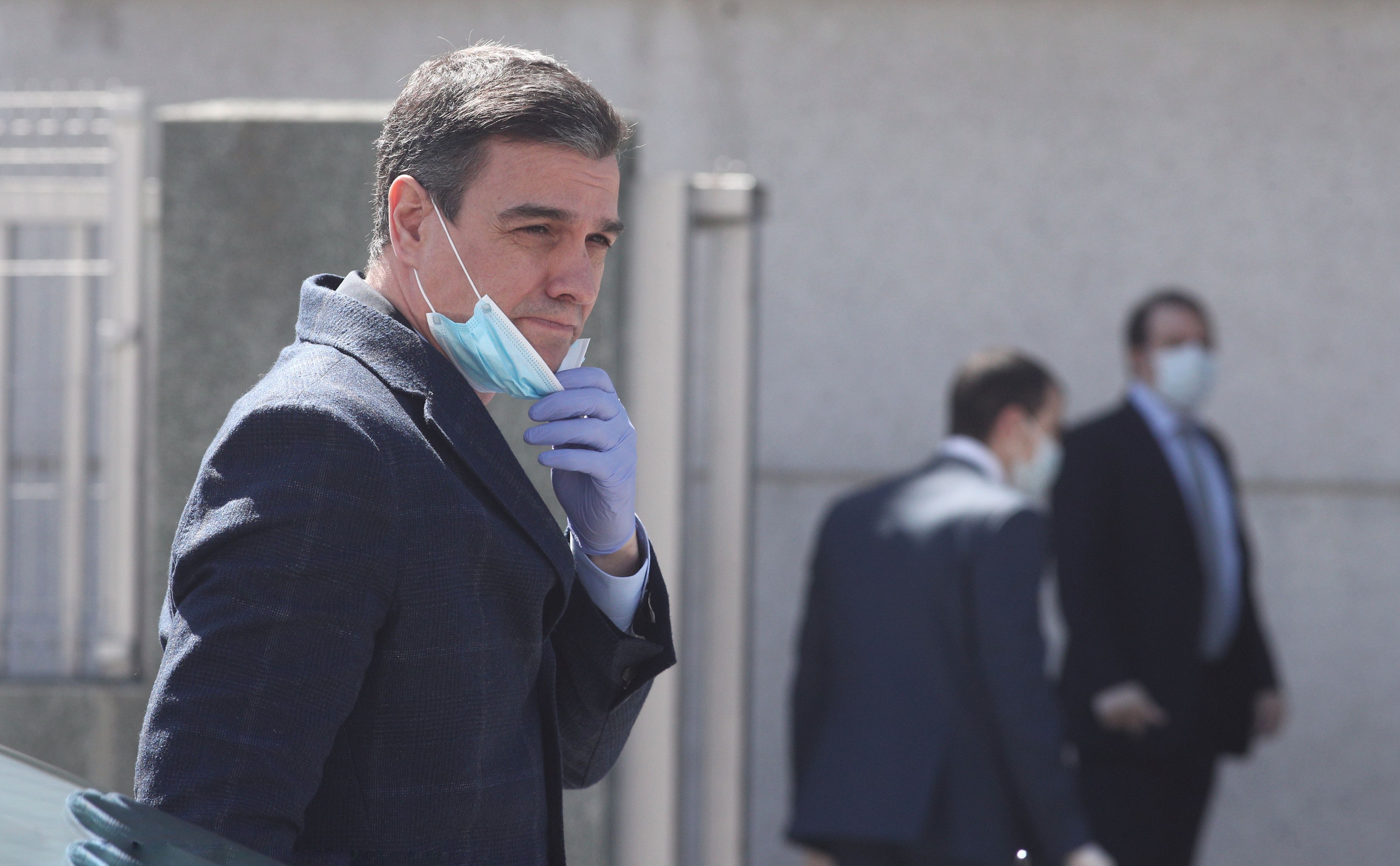 Pedro Sánchez. Los mayores consideran que algunas de las medidas para la desescalada son "confusas y ambiguas" Pedro Sánchez. Los mayores consideran que algunas de las medidas para la desescalada son "confusas y ambiguas"