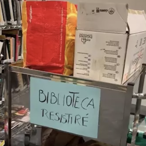 Crean la biblioteca 'Resistiré' en Ifema Crean la biblioteca 'Resistiré' en Ifema