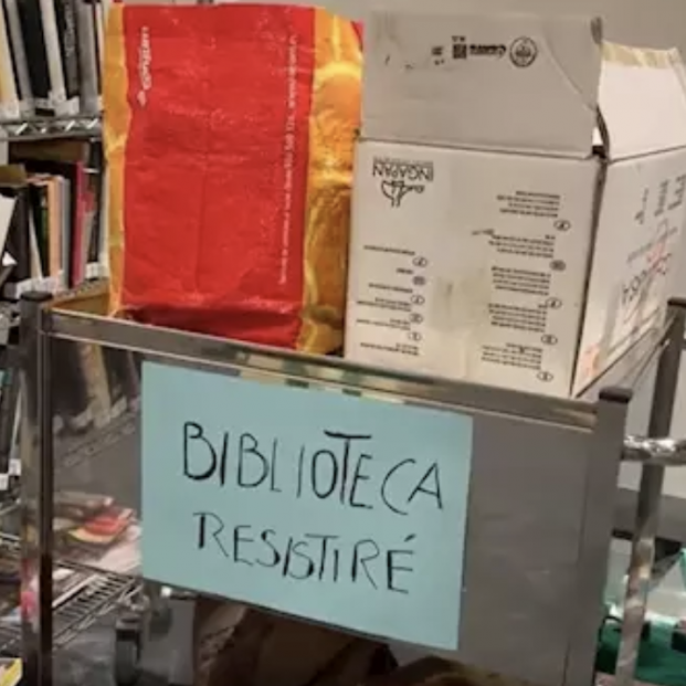 Crean la biblioteca 'Resistiré' en Ifema