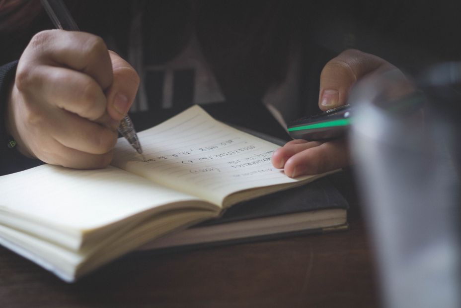 #MayoresActivosEnCasa, una iniciativa para aprovechar el confinamiento para aprender #MayoresActivosEnCasa, una iniciativa para aprovechar el confinamiento para aprender