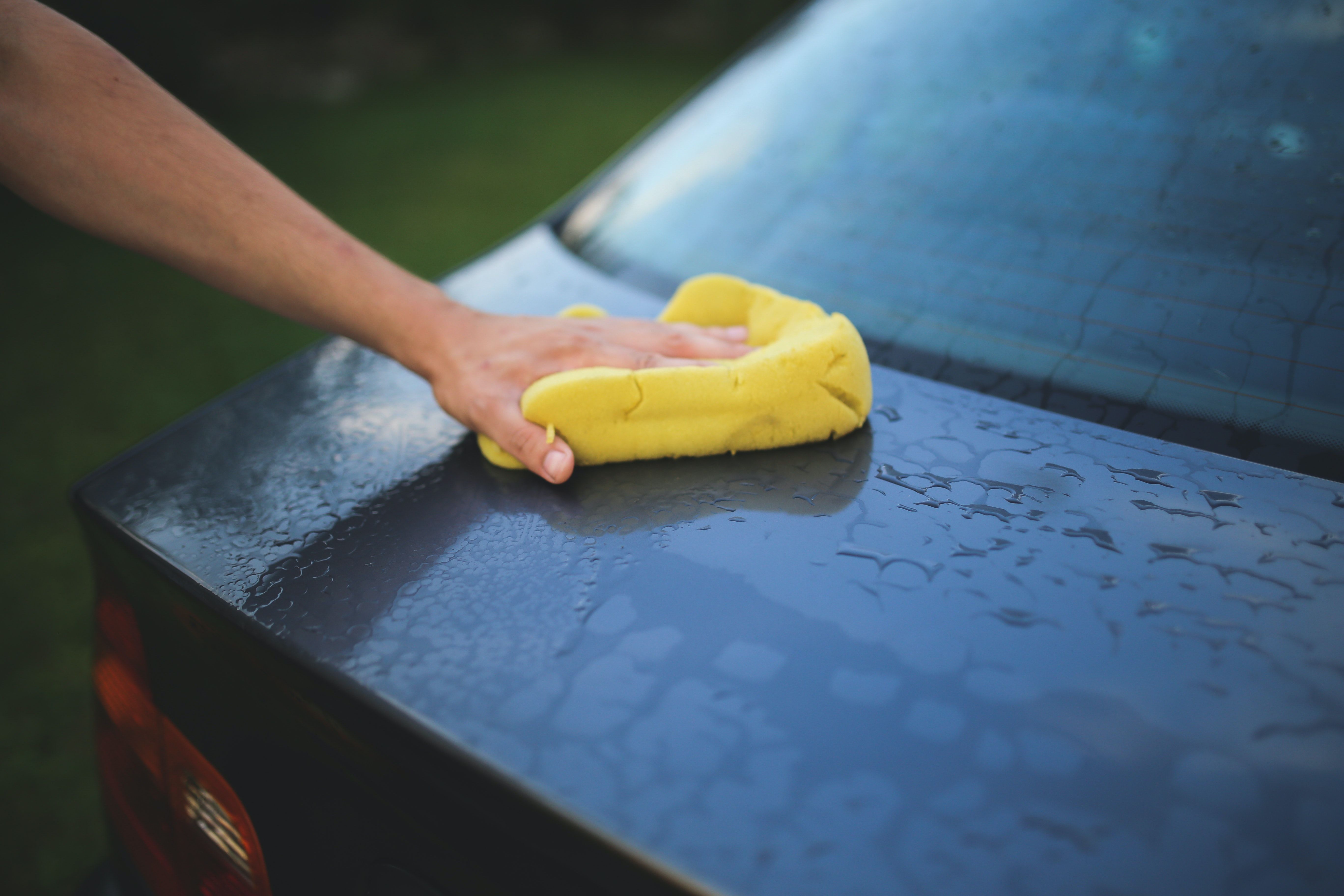 ¿Cuánto tiempo dura el coronavirus en el coche?