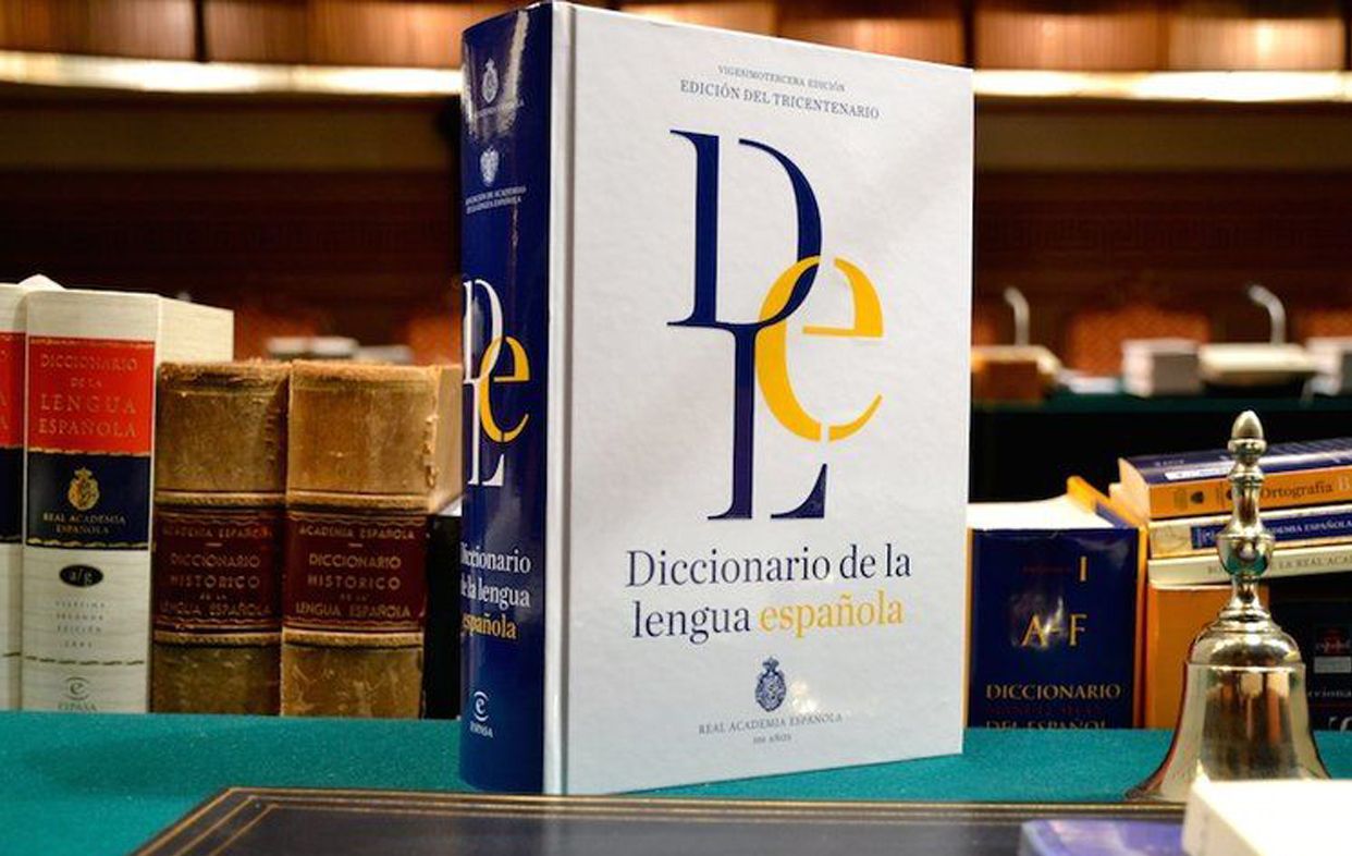 Nuevos términos del diccionario: 'cachopo', 'cisgénero'