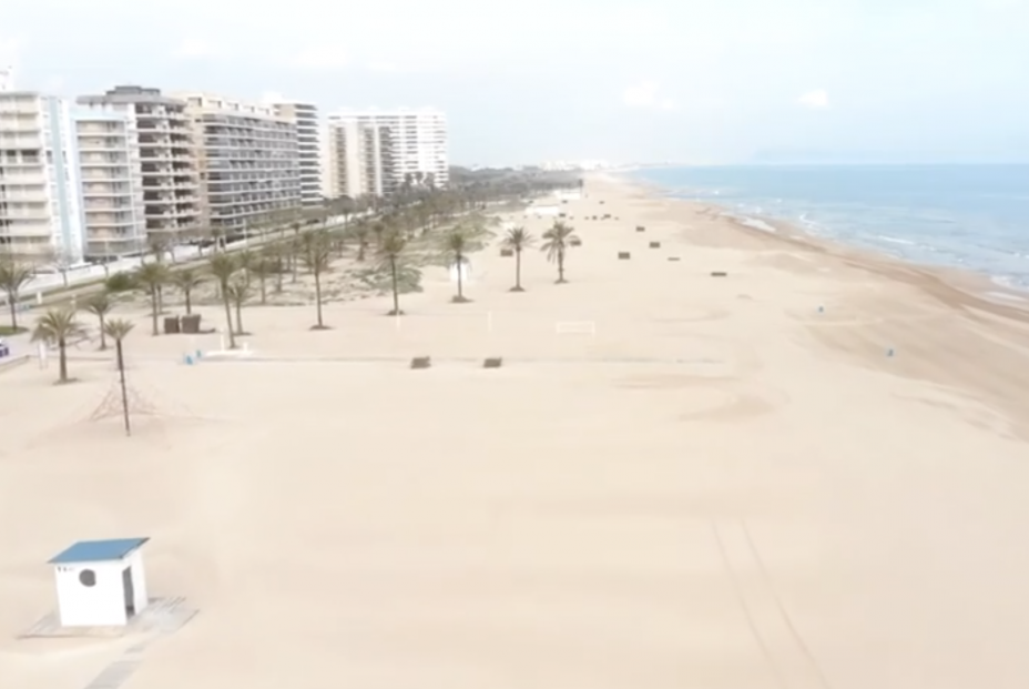 VÍDEO: Las insólitas imágenes de las playas valencianas vacías en Semana Santa captadas por drones VÍDEO: Las insólitas imágenes de las playas valencianas vacías en Semana Santa captadas por drones