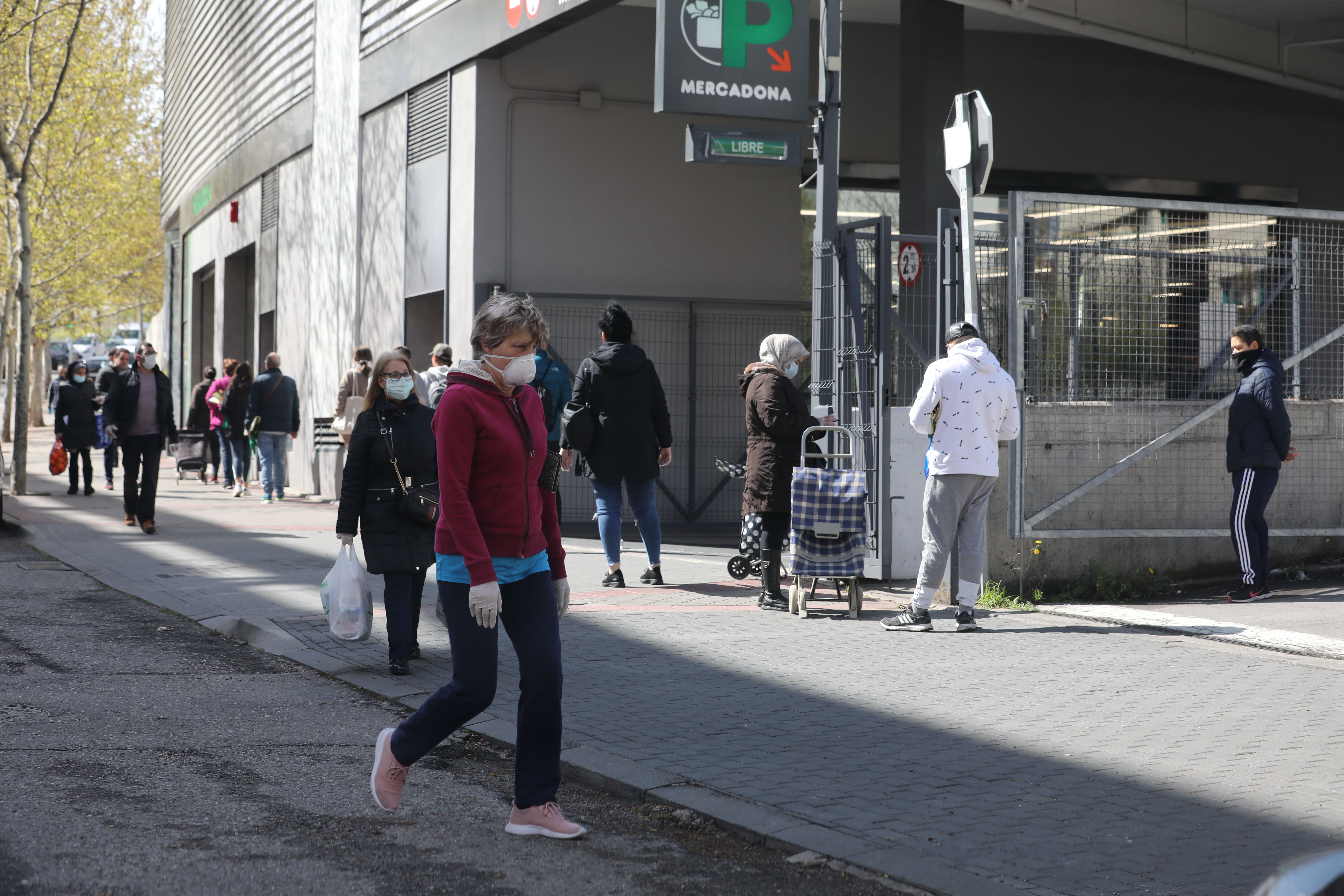 Estos son los supermercados que le comen terreno a Mercadona durante el confinamiento