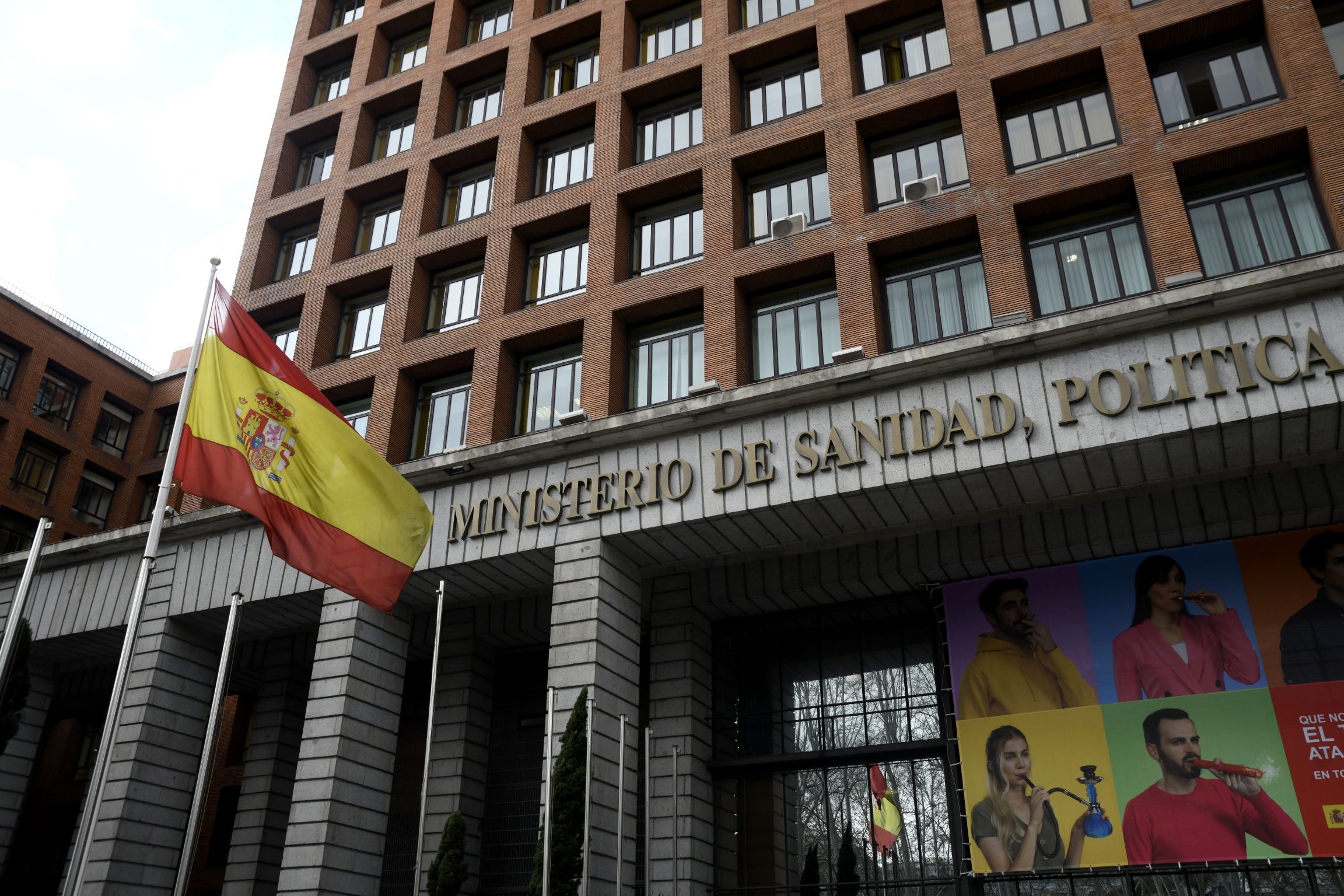 El desajuste de cifras en las estadísticas oficiales del Gobierno: seis jóvenes reviven El desajuste de cifras en las estadísticas oficiales del Gobierno: seis jóvenes reviven