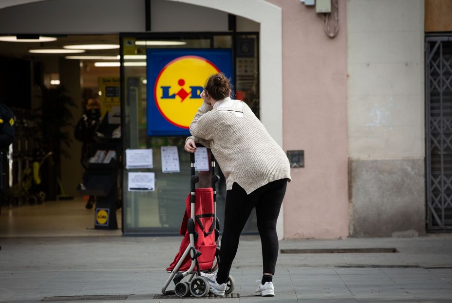 Lidl se suma a Carrefour y Dia y venderá mascarillas en sus supermercados