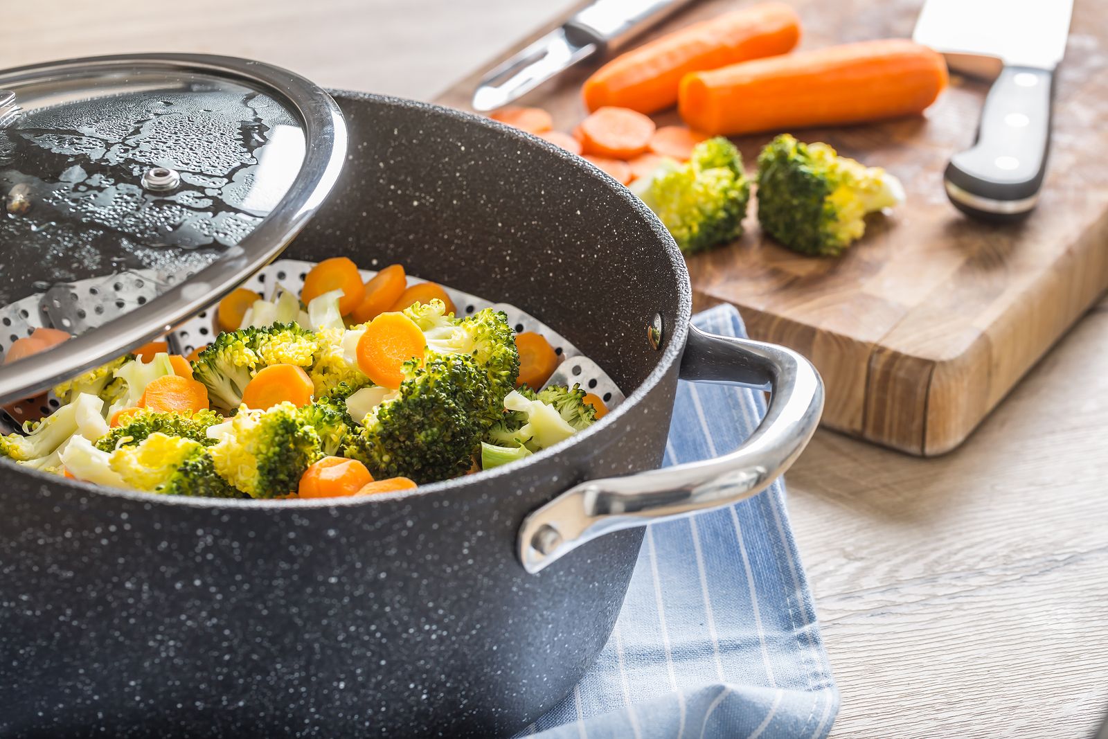 Las ventajas que no conocías de la cocina al vapor