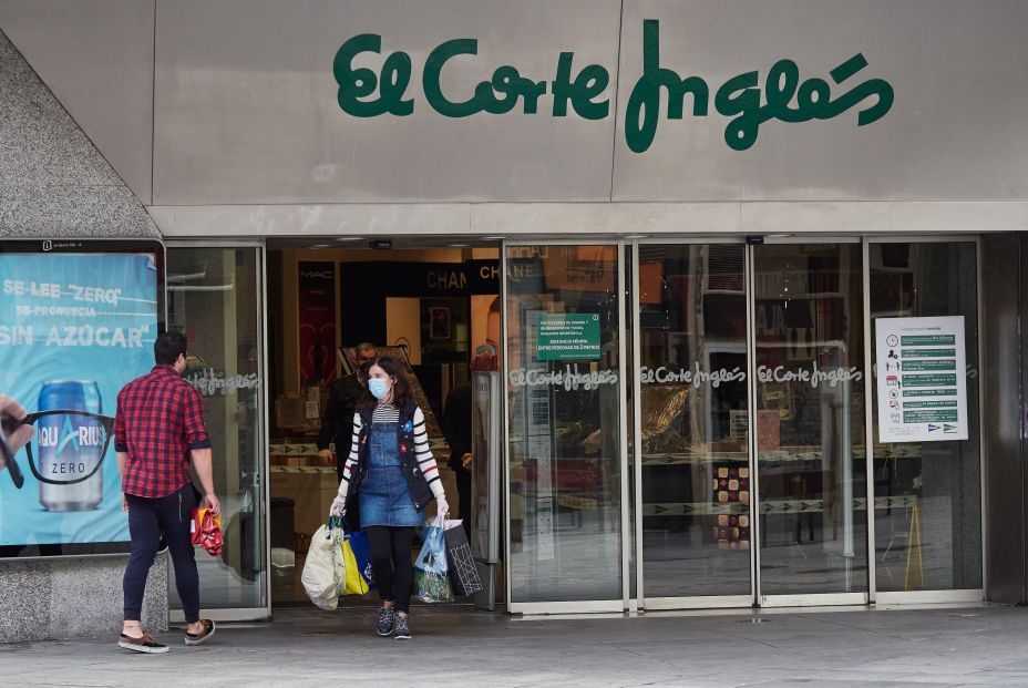 La Caixa, El Corte Inglés y Telefónica, las que más ayudan a la sociedad durante la pandemia