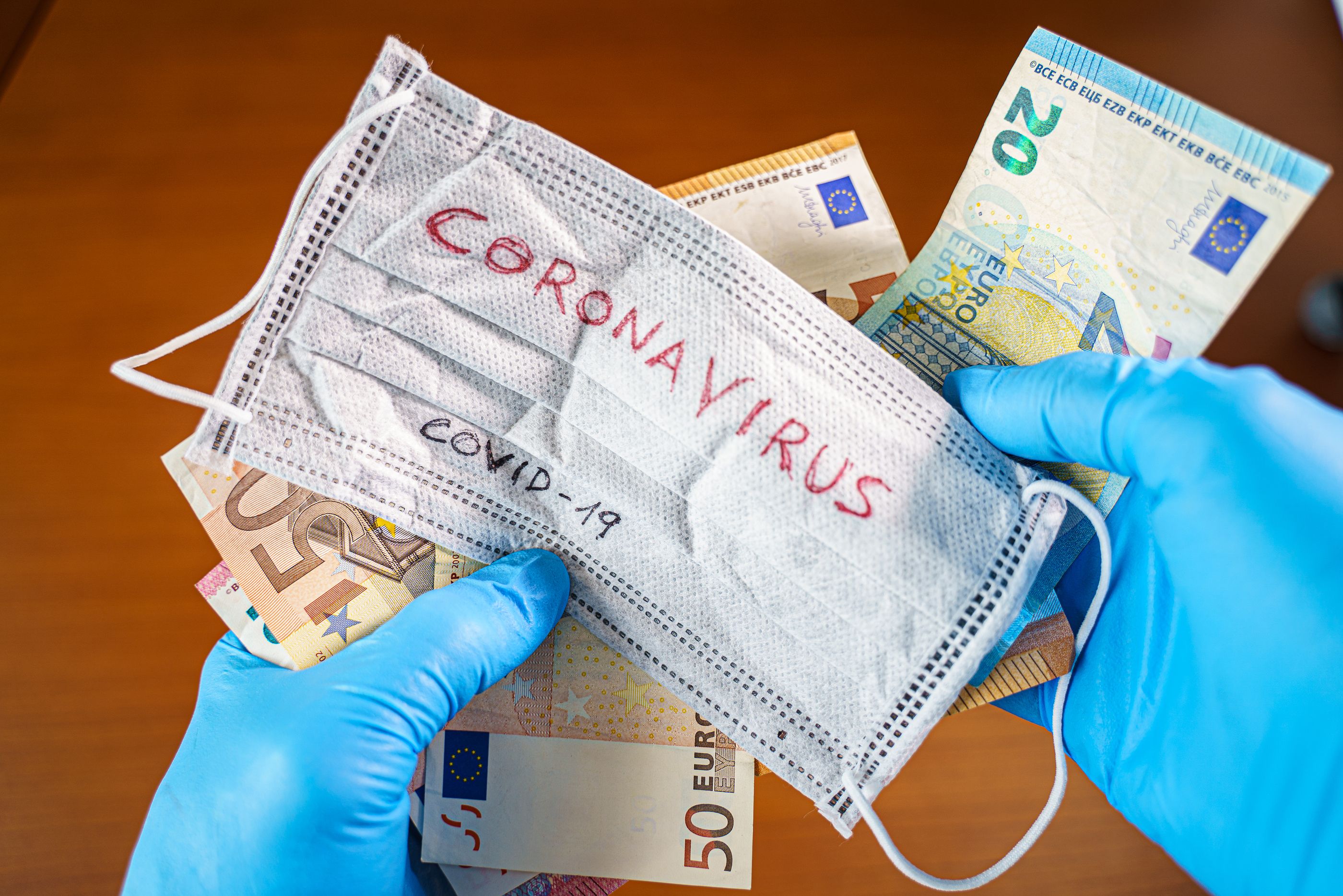 Los posibles modelos gráficos de la crisis económica del coronavirus en España