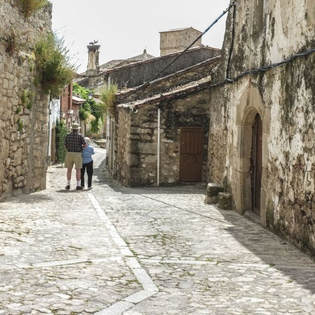 Estos pueblos ofrecen vivienda y trabajo para frenar la despoblación