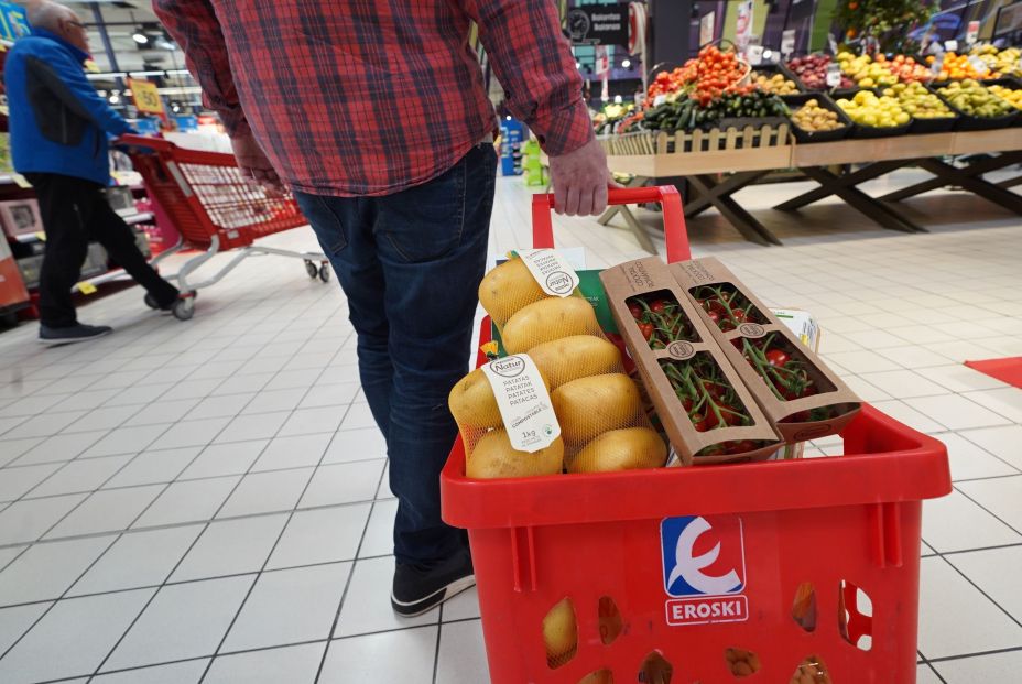 El COVID-19 no frena la expansión de Eroski, que compra diez super Simply El COVID-19 no frena la expansión de Eroski, que compra diez super Simply