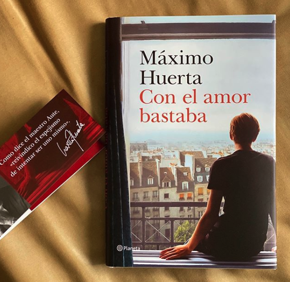 Con el amor bastaba, de Máximo Huerta
