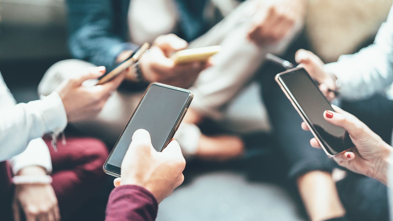 El Gobierno levanta la prohibición de cambiar de compañía telefónica