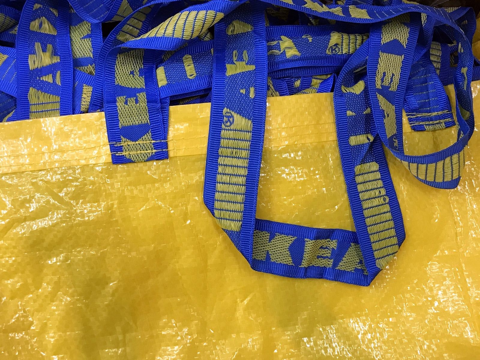 Ikea bolsa amarilla