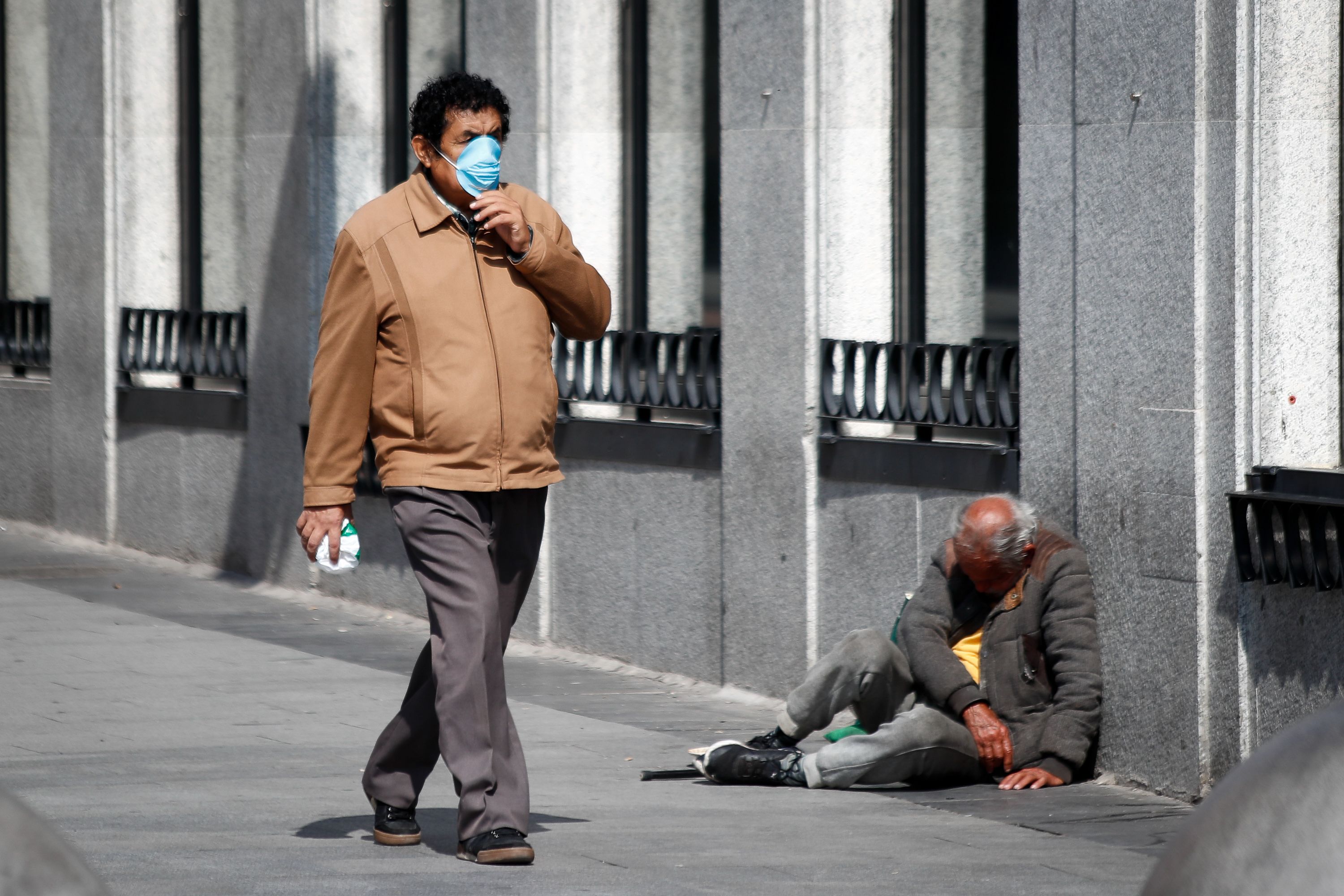 El Ingreso Mínimo Vital llega a menos de un tercio de las personas sin hogar en España