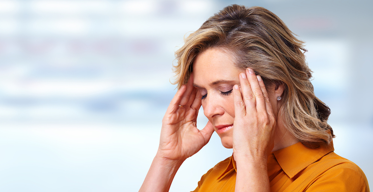 Algunos pacientes con dolor de cabeza durante la COVID-19 desarrollan cefalea crónica diaria