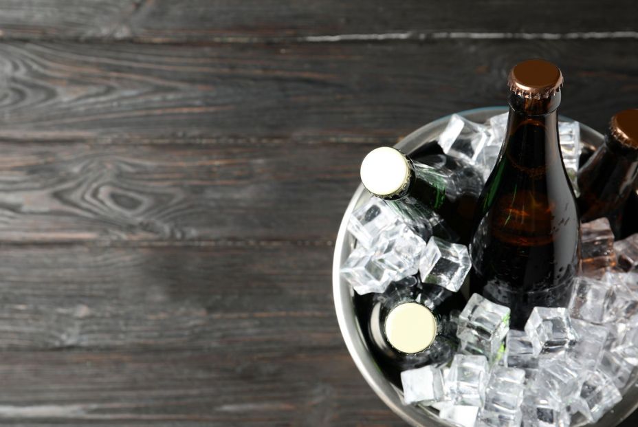 Cerveza y hielo Cerveza y hielo