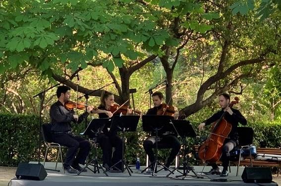 TRIBUTO MUSICAL EN EL RJB-CSIC ESTE VIERNES A LOS CIENTÍFICOS QUE TRABAJAN EN LA VACUNA DEL CORONAVIRUS - Foto: Europa Press 