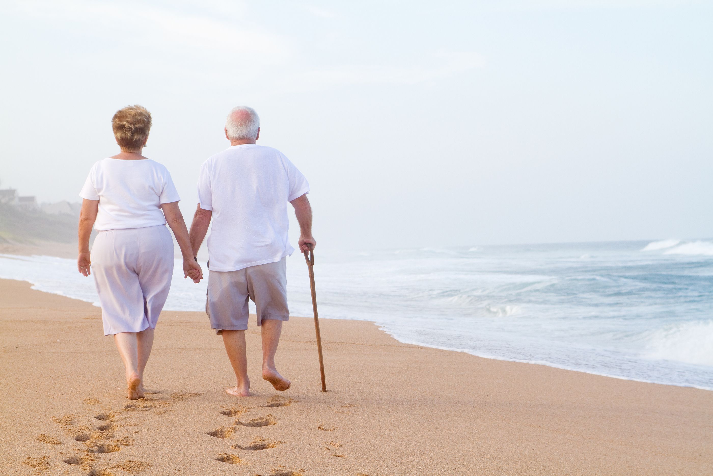 Pasear por playas o lagos provoca efectos positivos para la salud mental