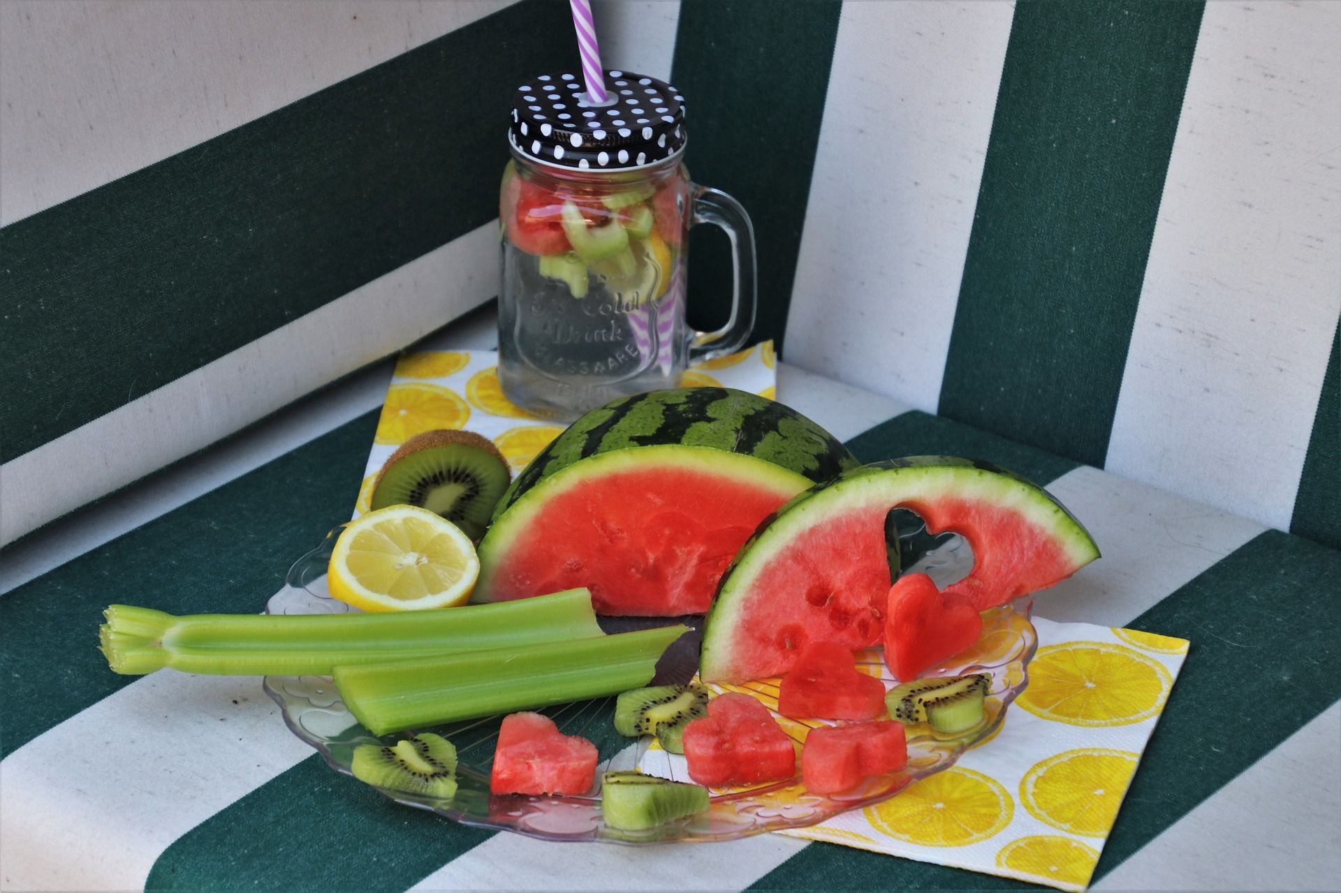 Alimentos que te ayudan a llevar mejor el calor