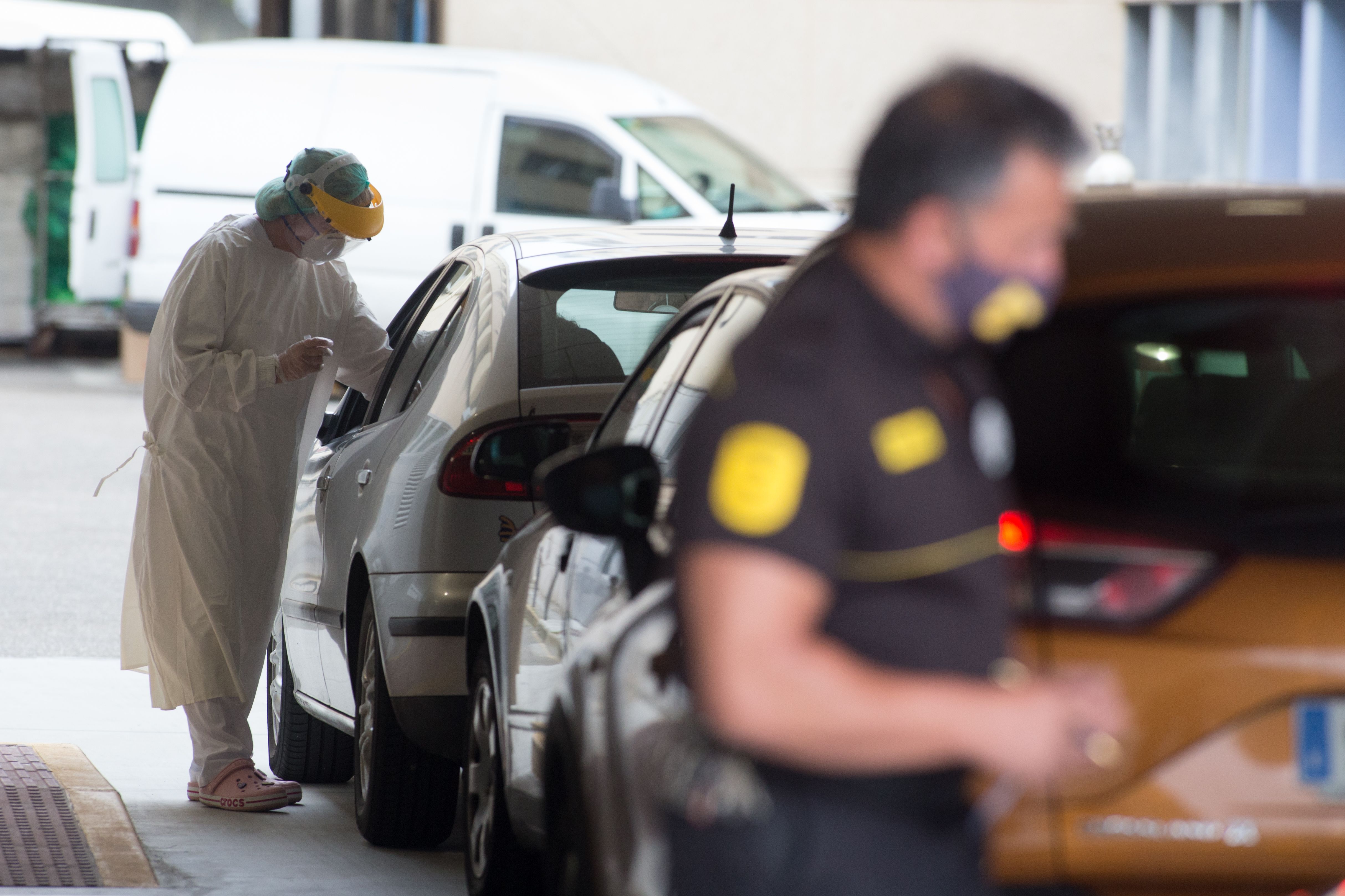 Sanidad alerta de que hay 73 brotes activos en España 