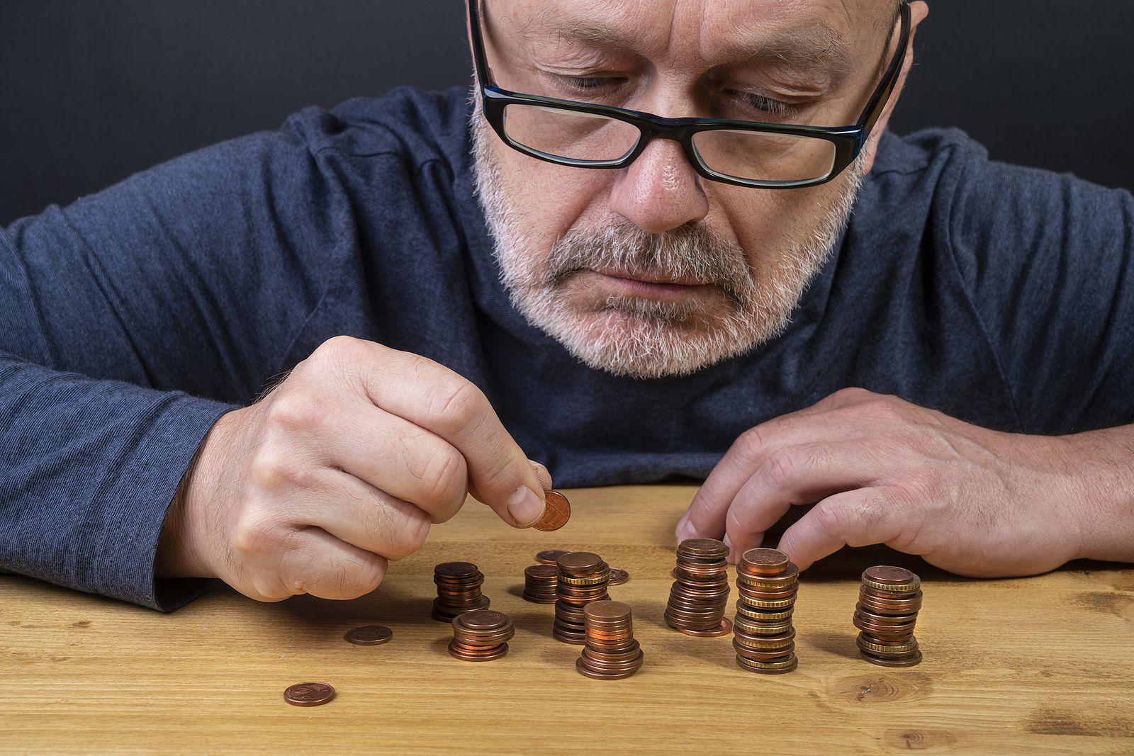 ¿Cuántas monedas puedo ingresar en el banco sin que me cobren el recuento?