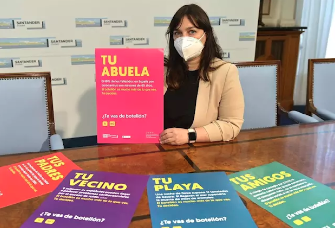 'Tu decides', campaña contra el botellón en Santander. Foto: Europa Press 'Tu decides', campaña contra el botellón en Santander. Foto: Europa Press
