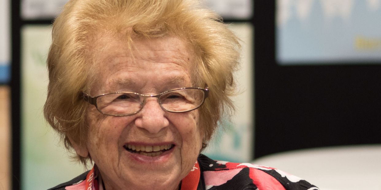 Conoce a Ruth Westheimer estrella mediática Estados Unidos