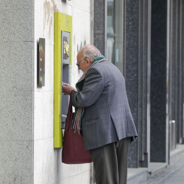 El adelanto de las pensiones, la medida de los bancos mejor valorada durante la pandemia