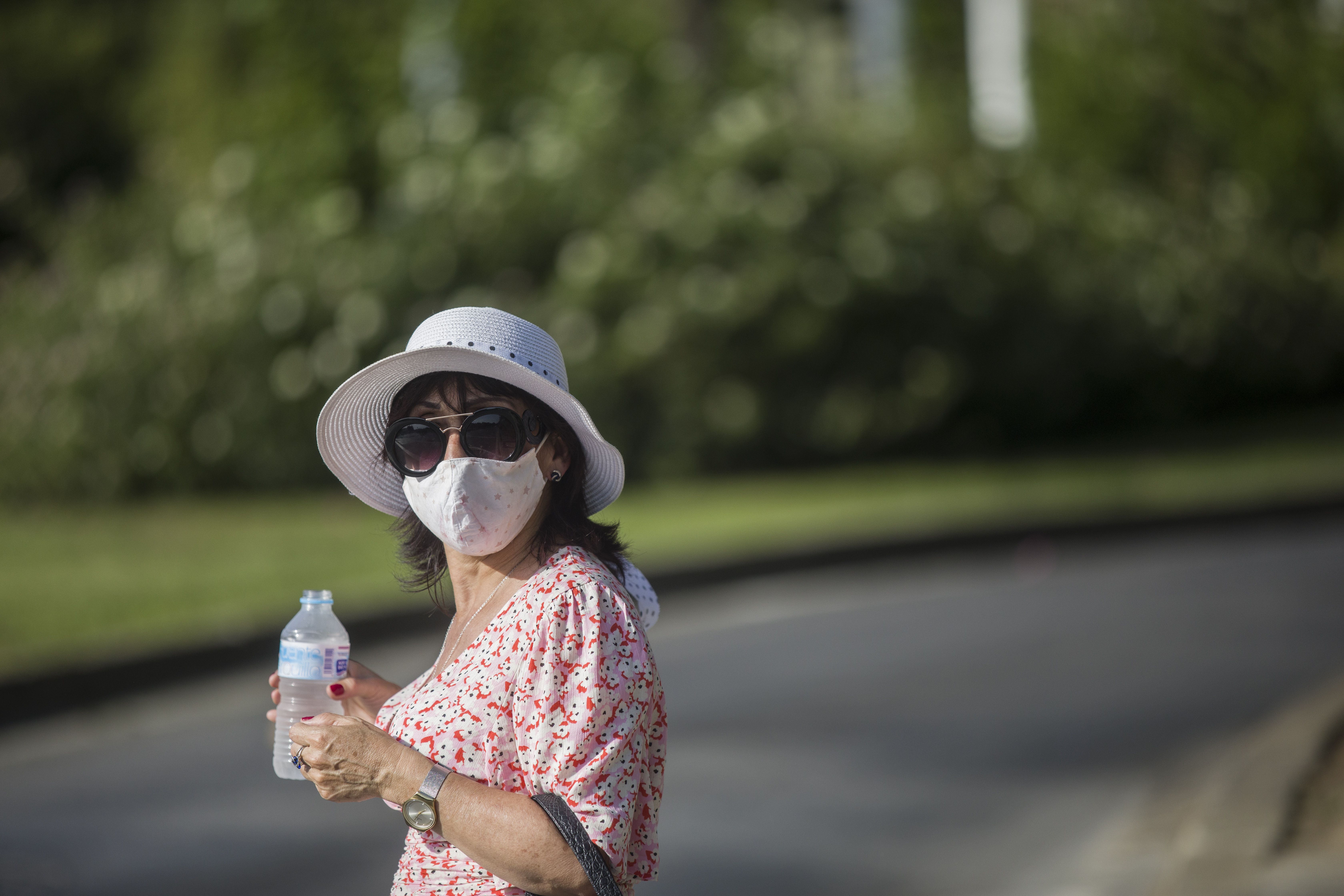 Trucos para conseguir que no se empañen las gafas mientras utilizamos la mascarilla