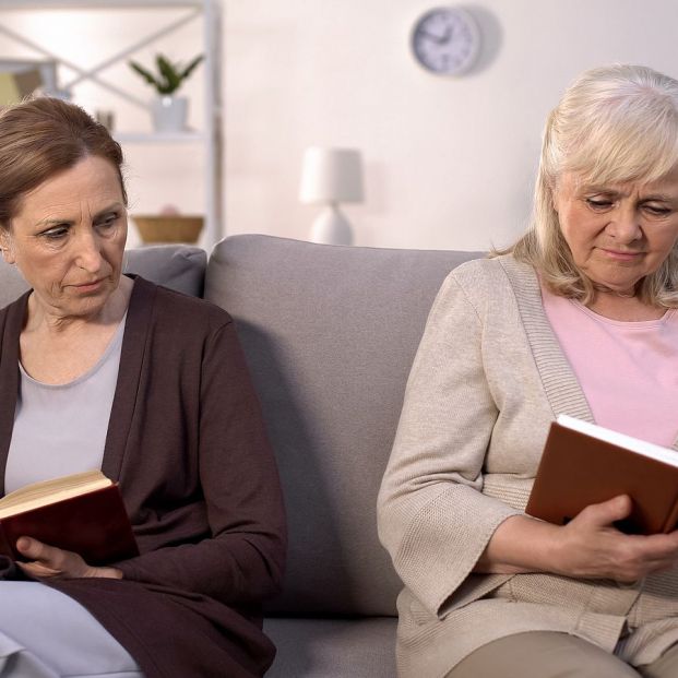 bigstock Two Offended Old Women Reading 349976473