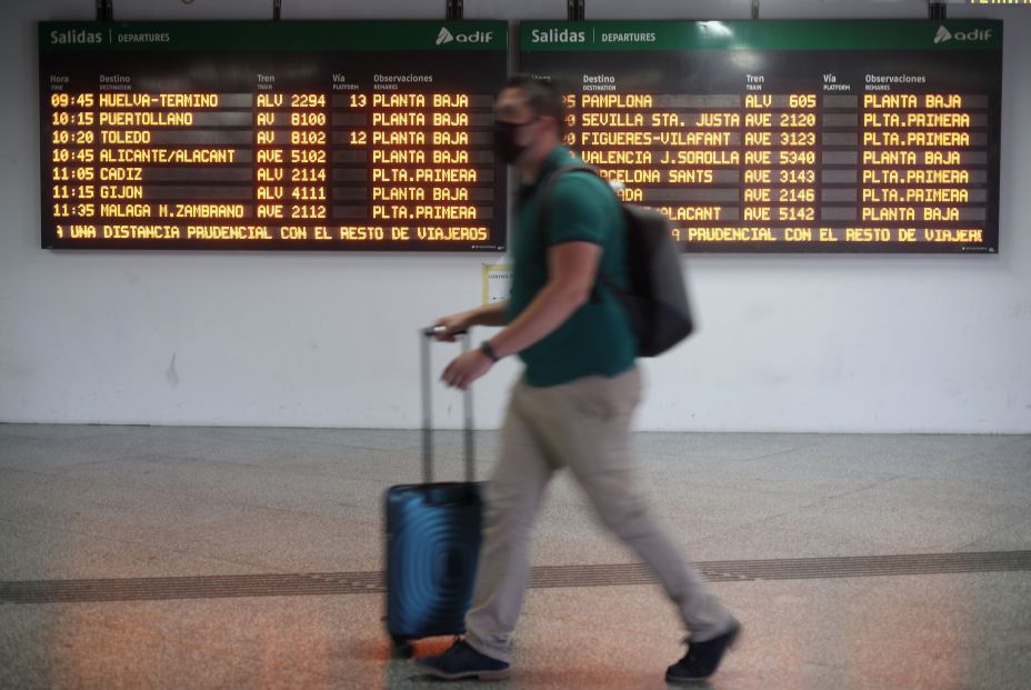 El viajero que supere los 37,5º C no subir acceder al tren El viajero que supere los 37,5º C no subir acceder al tren