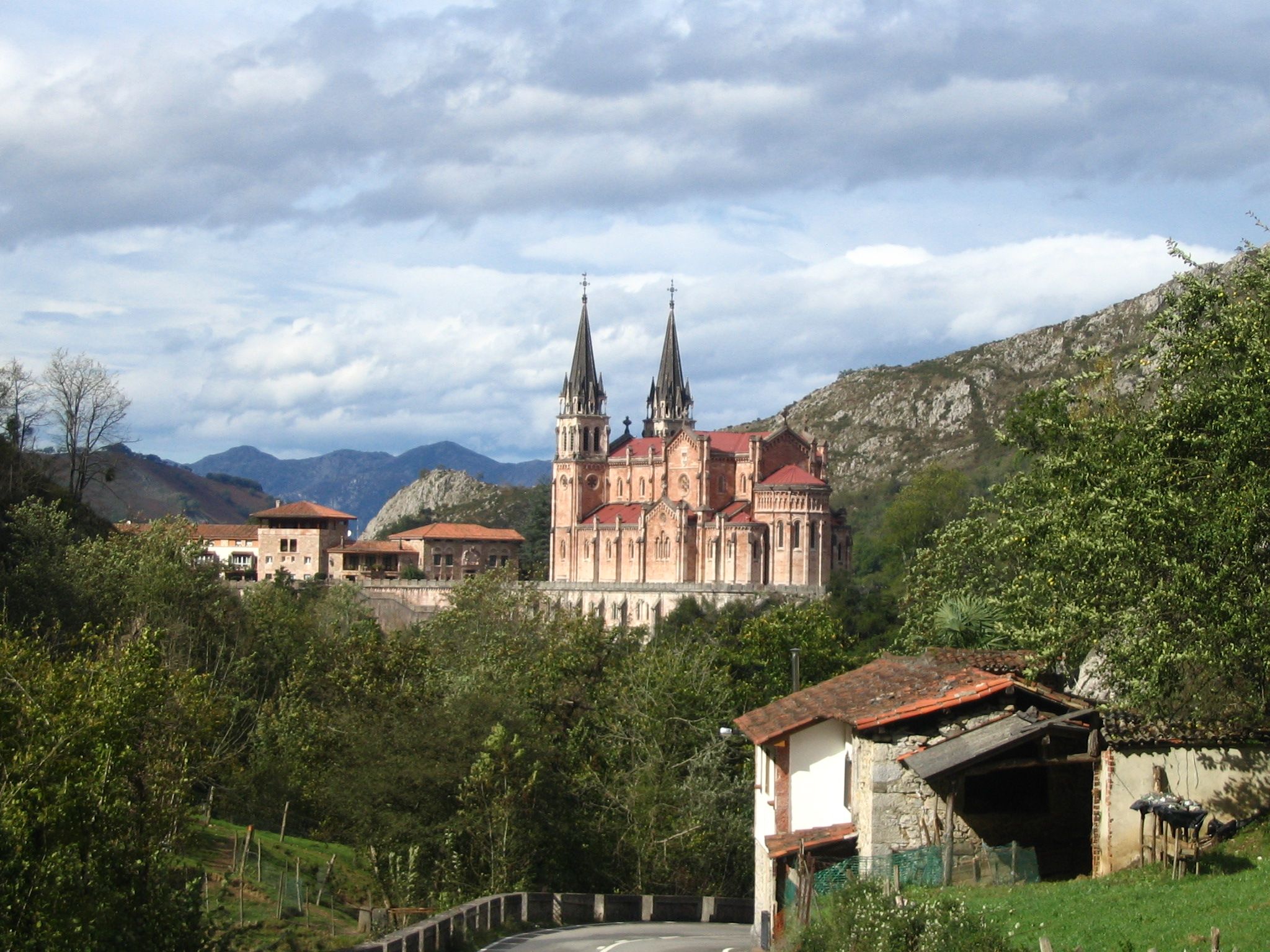 Covadonga, un edén en el norte: sus roncones más emblemáticos