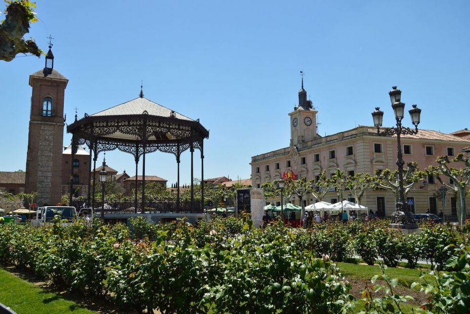 Los lugares imprescindibles si visitas Alcalá de Henares (Bigstock)