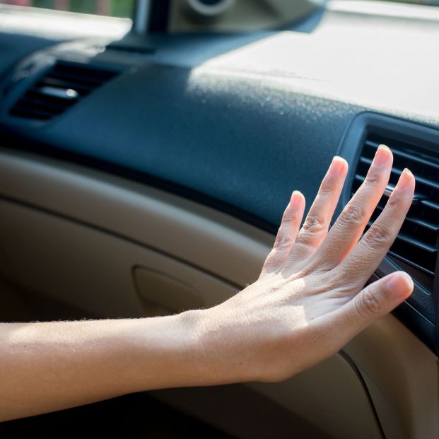 Aire acondicionado en el coche. Foto: bigstock 