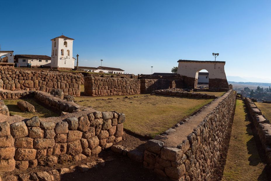 bigstock The Rustic Town Of Chinchero I 358150448